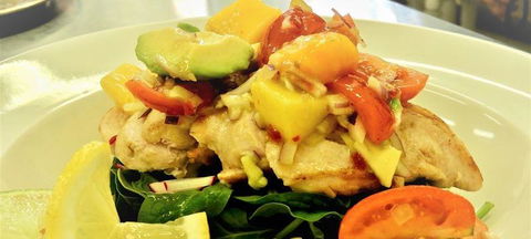 Phoebe's @ Ten Dollar Town Motel - Surfers Gold Coast 3