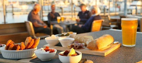 The Port Geographe Bar & Restaurant - Surfers Gold Coast 1