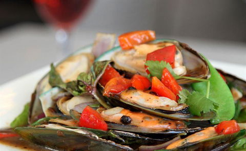 Quo Vadis Restaurant And Pizza Parlour - Surfers Gold Coast 11