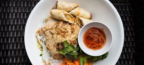 Quo Vadis Restaurant And Pizza Parlour - Surfers Gold Coast 3