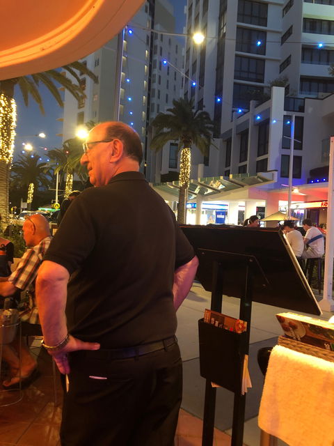 La Porchetta Broadbeach - Surfers Gold Coast 3
