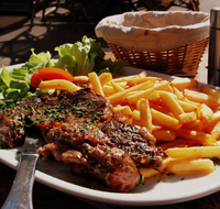 Lake Macquarie Hotel - Surfers Gold Coast