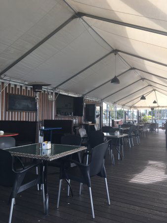 Waterfront Cafe Bar - Surfers Gold Coast 0