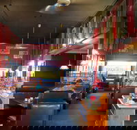 Lous Cafe Restaurant - Surfers Gold Coast