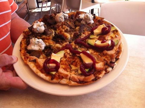 Zachary’s Gourmet Pizza Bar - Surfers Gold Coast 0
