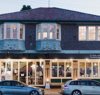 The Entrance Lakehouse - Surfers Gold Coast