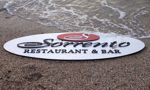 Taylors Waterfront Restaurant & Function Centre - Surfers Gold Coast 13