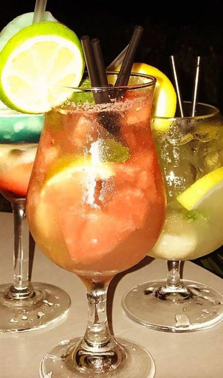 Taylors Waterfront Restaurant & Function Centre - Surfers Gold Coast 4