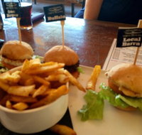 Humpty Doo - Surfers Gold Coast