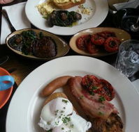 Currency Cafe - Surfers Gold Coast