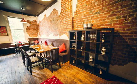 Carindale Hotel Bistro - Surfers Gold Coast 10