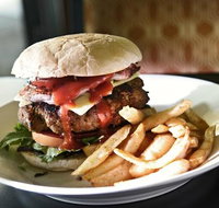 The Kewdale Tavern - Surfers Gold Coast