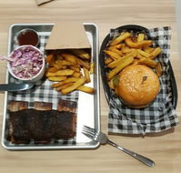 3230 Smoke  Grill - Surfers Gold Coast