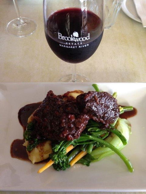 Brookwood Cafe & Restaurant - Surfers Gold Coast 4