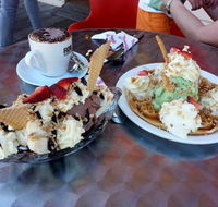 Simmos Mandurah Ice Creamery - Surfers Gold Coast