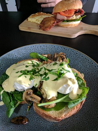 Seaford Rise SA Surfers Gold Coast