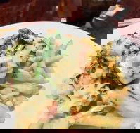 South Aussie Hotel - Surfers Gold Coast