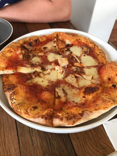 Ember Pizza And Grill - Surfers Gold Coast 2