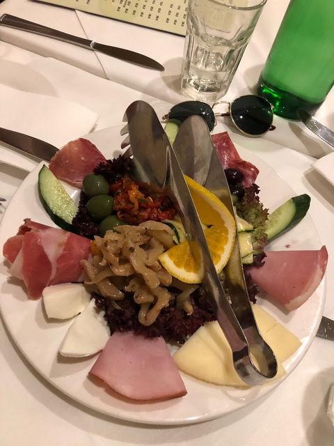 La Trattoria - Surfers Gold Coast 4
