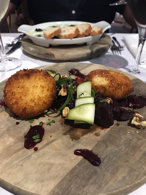 C'est Bon Restaurant Francais - Surfers Gold Coast 5