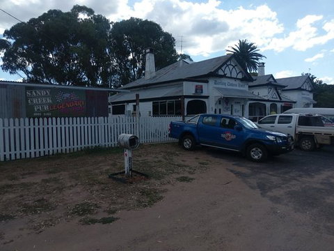 Darling Downs Hotel - Surfers Gold Coast 0