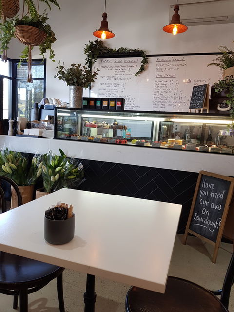 French & Mor - Surfers Gold Coast 4