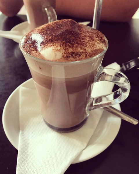 Shali's Cafe - Surfers Gold Coast 2