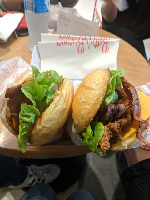 Betty's Burgers & Concrete Co. - Surfers Gold Coast 5
