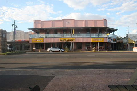 Tina's Cafe - Surfers Gold Coast 0