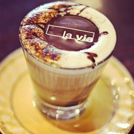 Cafe La Via - Surfers Gold Coast 0