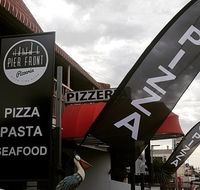 Pier Front Pizzeria - Surfers Gold Coast