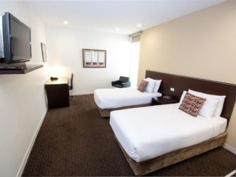 Atlantis Hotel - Surfers Gold Coast 5