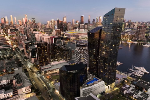 Four Points Melbourne Docklands - Surfers Gold Coast 1