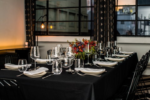 Adelphi Hotel - Surfers Gold Coast 12