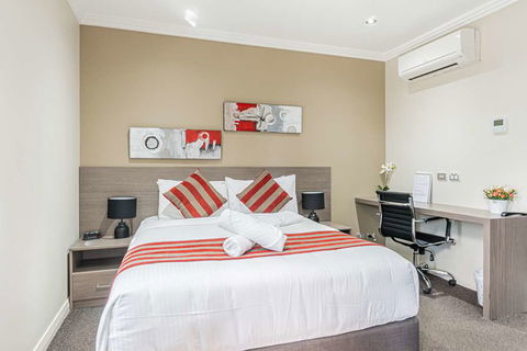 Best Western Plus Camperdown Suites - Surfers Gold Coast 5