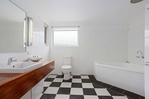 Comfort Inn, The International - Surfers Gold Coast 13