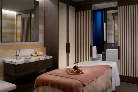 The Ritz-Carlton Perth - Surfers Gold Coast 13