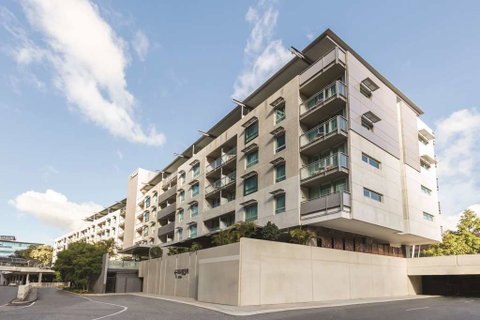 Adina Apartment Hotel Perth - Surfers Gold Coast 0
