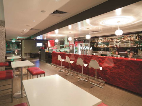 Adina Apartment Hotel Perth - Surfers Gold Coast 16