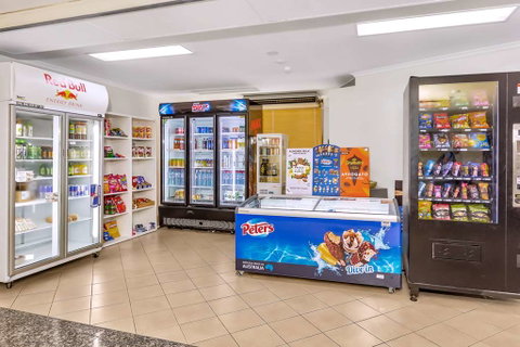 Comfort Inn & Suites Goodearth - Surfers Gold Coast 17