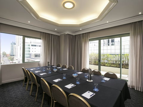 The Sebel Sydney Residence Chatswood - Surfers Gold Coast 8