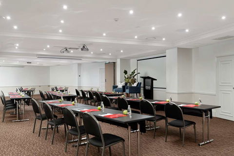 Rydges Camperdown - Surfers Gold Coast 12