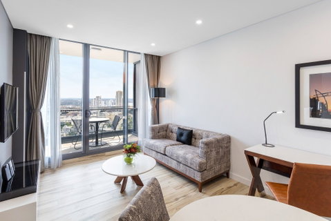 Meriton Suites Southport - Surfers Gold Coast 4