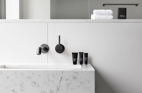 Lancemore Crossley St Melbourne - Surfers Gold Coast 11
