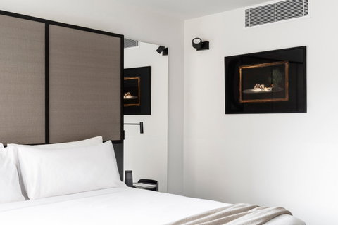 Lancemore Crossley St Melbourne - Surfers Gold Coast 16