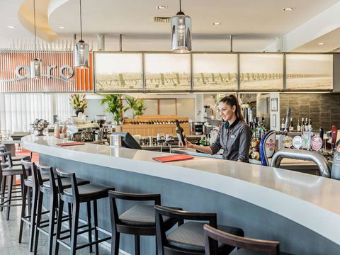 PARKROYAL Melbourne Airport - Surfers Gold Coast 11