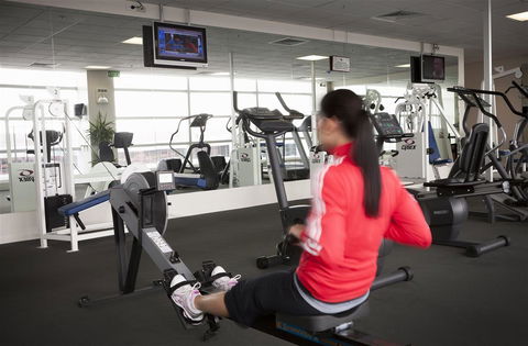 PARKROYAL Melbourne Airport - Surfers Gold Coast 15