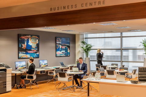 PARKROYAL Melbourne Airport - Surfers Gold Coast 16