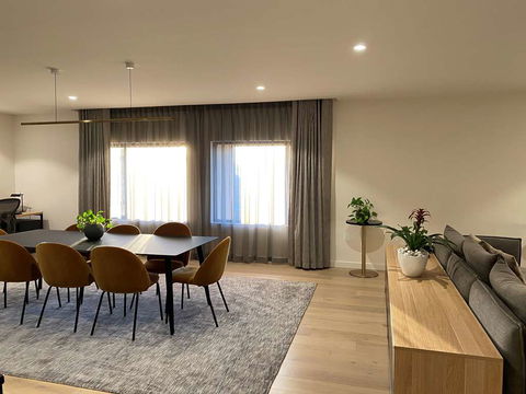 Hilton Adelaide - Surfers Gold Coast 5