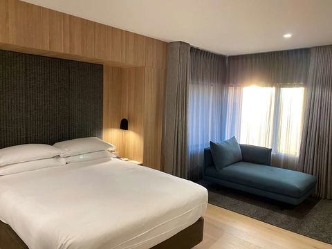 Hilton Adelaide - Surfers Gold Coast 6